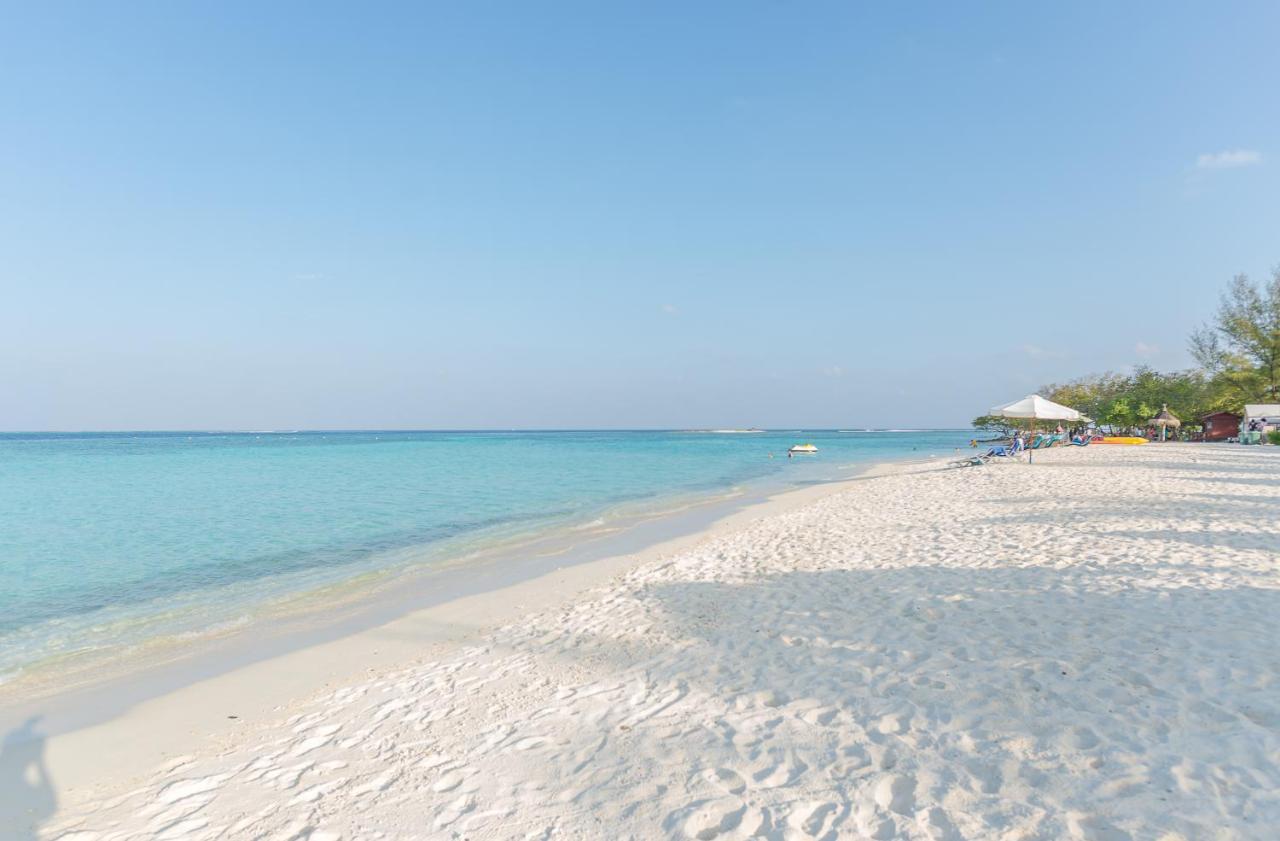 Premier Beach Gulhi Extérieur photo